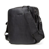 Mochila em Couro Genuino - Contacts Premium